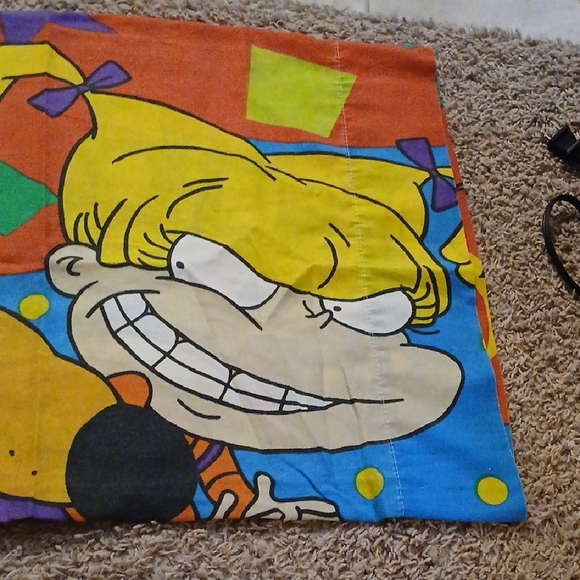 Cartoon Character Pillowcase - Multicolor - Picture 2 of 5